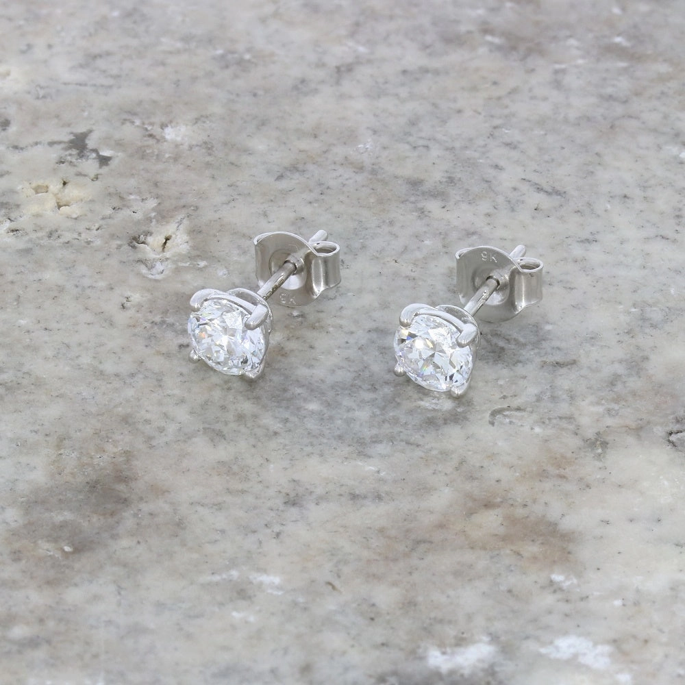 9ct White Gold 1.21cts Lab Created Brilliant Cut Diamond Solitaire Stud Earrings