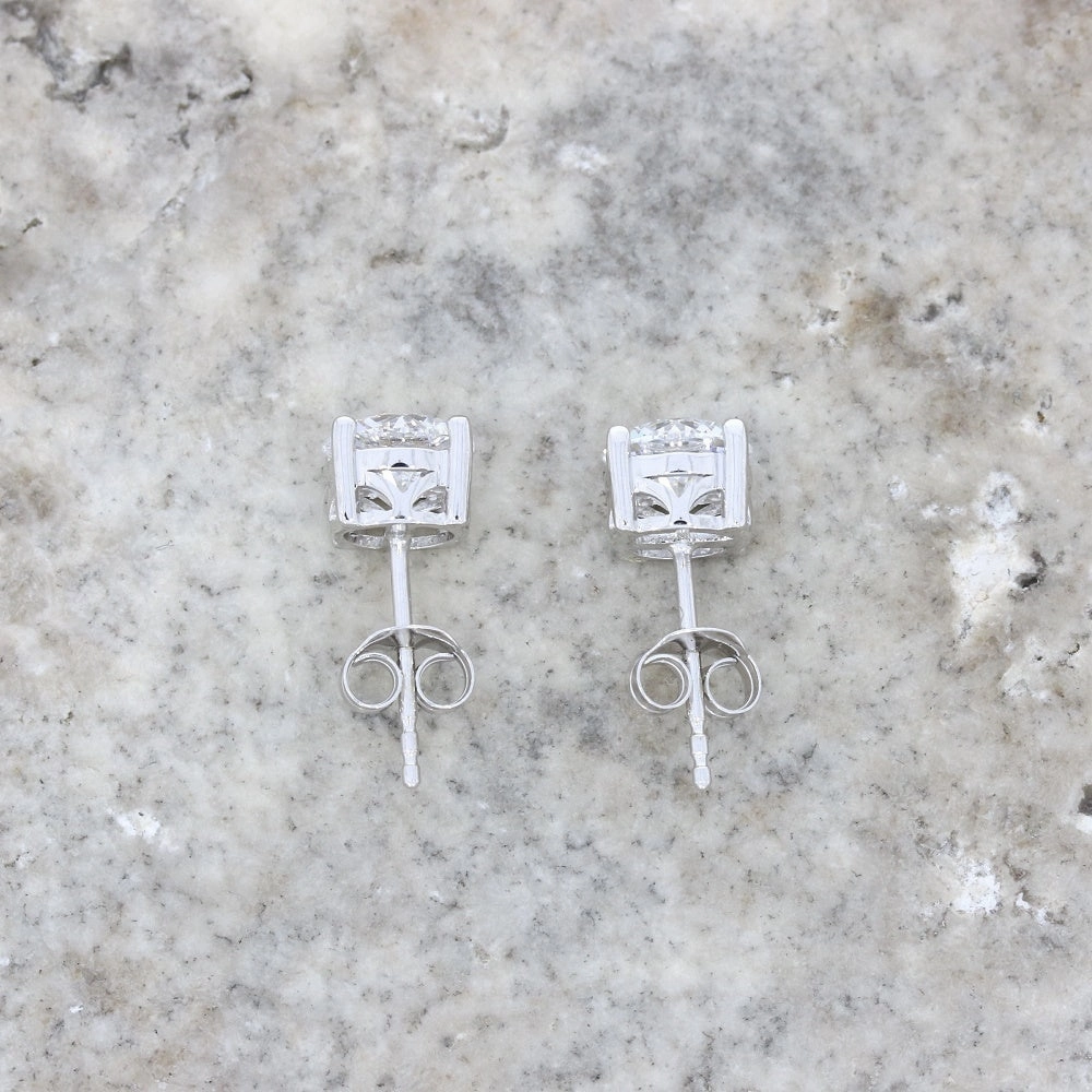 9ct White Gold 2.00cts Lab Grown Diamonds Solitaire Stud Earrings