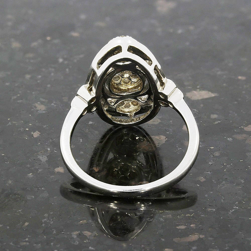 9ct White Gold Diamond Ring in a Vintage Boat Design