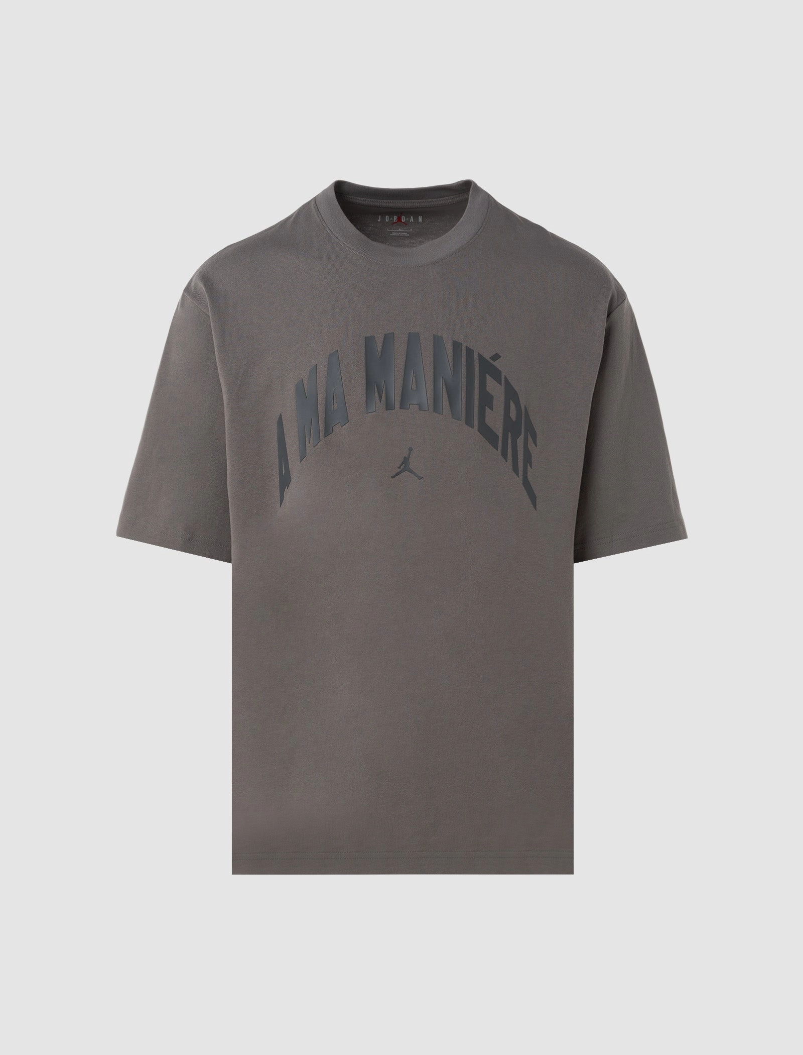 A MA MANERE T-SHIRT