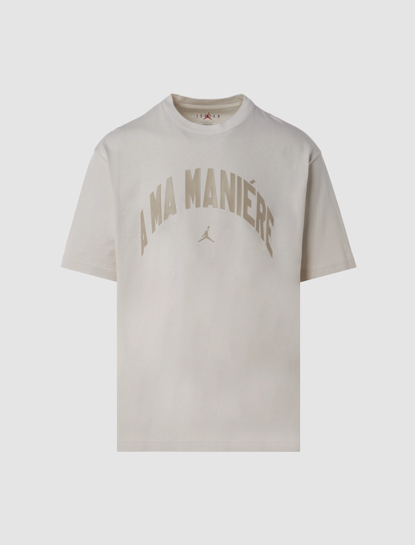 A MA MANERE T-SHIRT