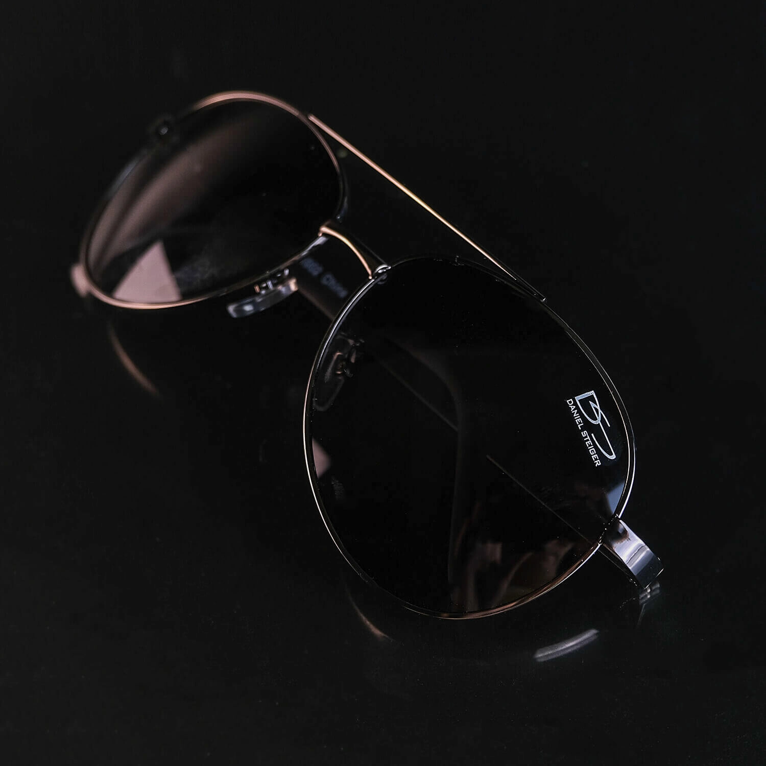 Adventurer Red Men's Watch & Sunglasses