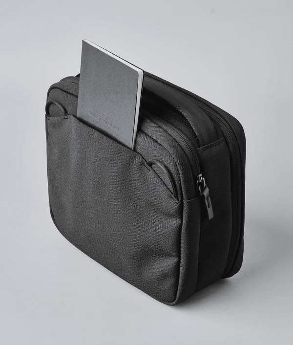 Alpaka Headphone Case