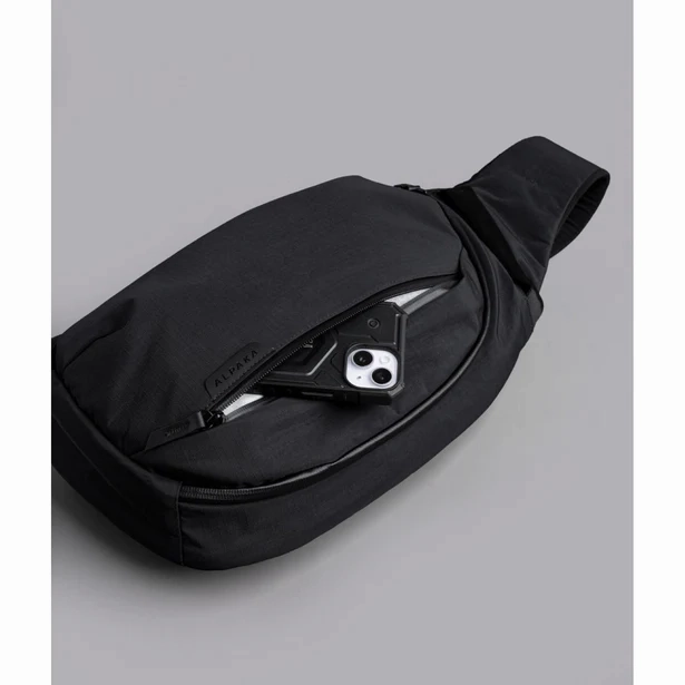 Alpaka Metro Crossbody Left Shoulder Axoflux 210D