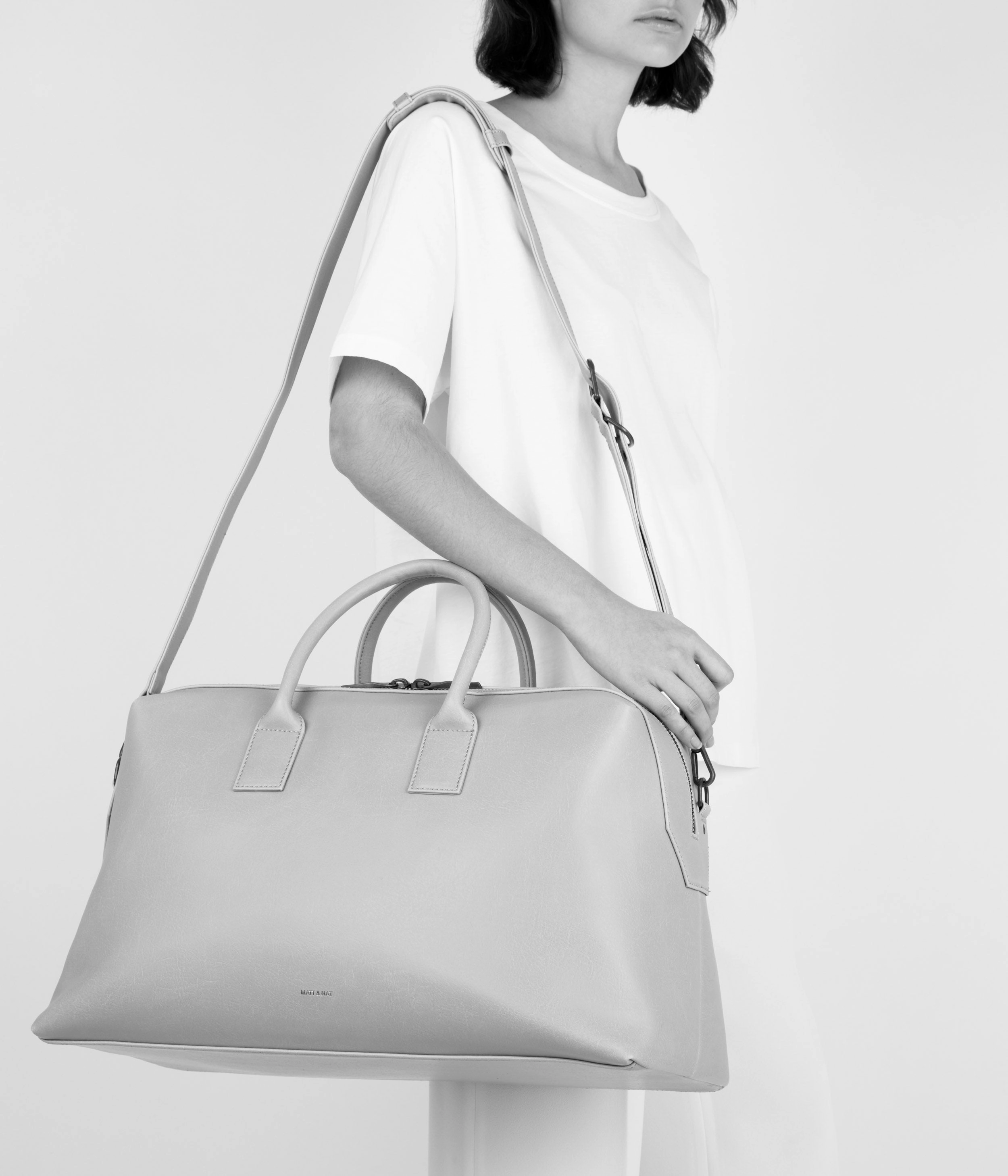 ANDRO Vegan Weekender Bag - Vintage