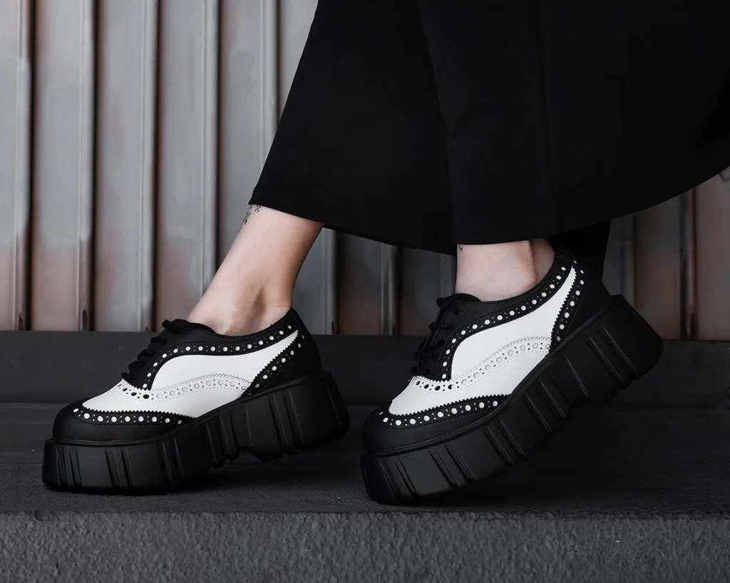 Black & White TUKskin? Anarchic Airship Brogue