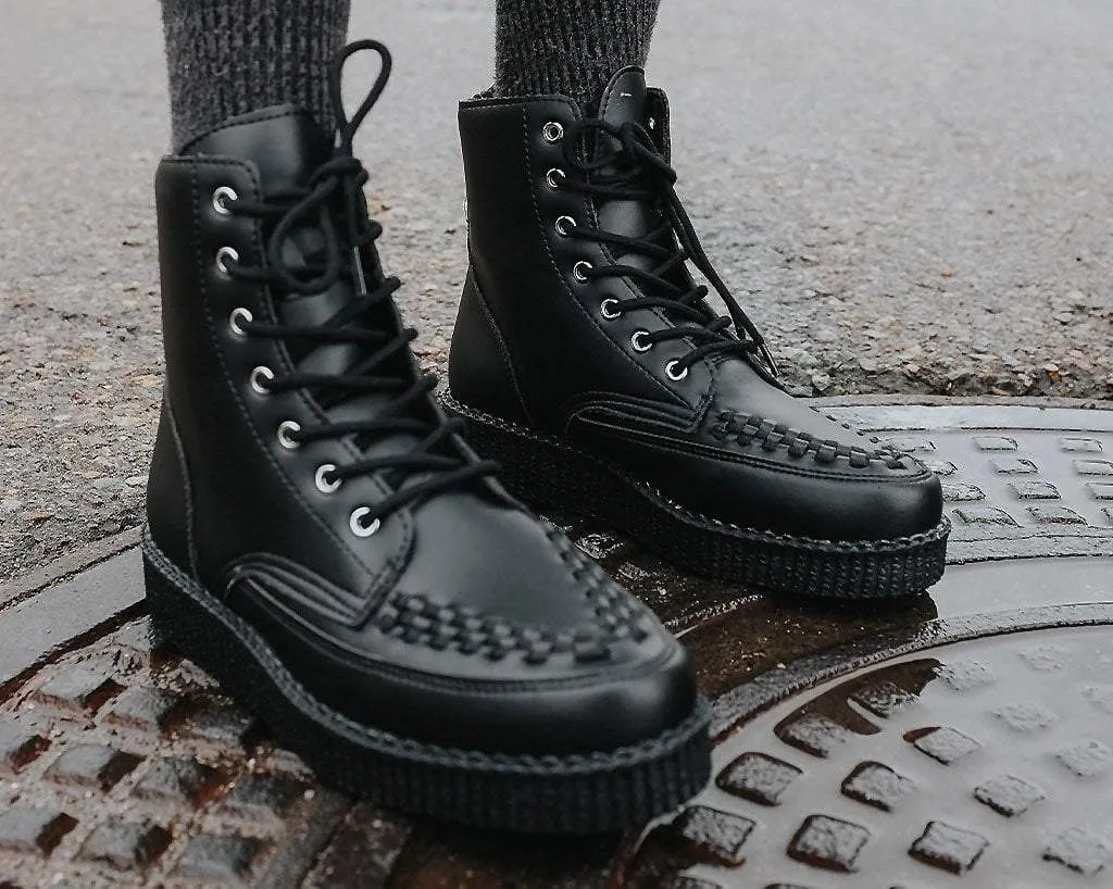 Black TUKskin? 7-Eye Viva Low Boot