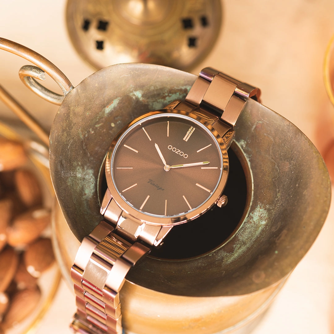 Brown OOZOO watch with brown stainless steel bracelet - C20106