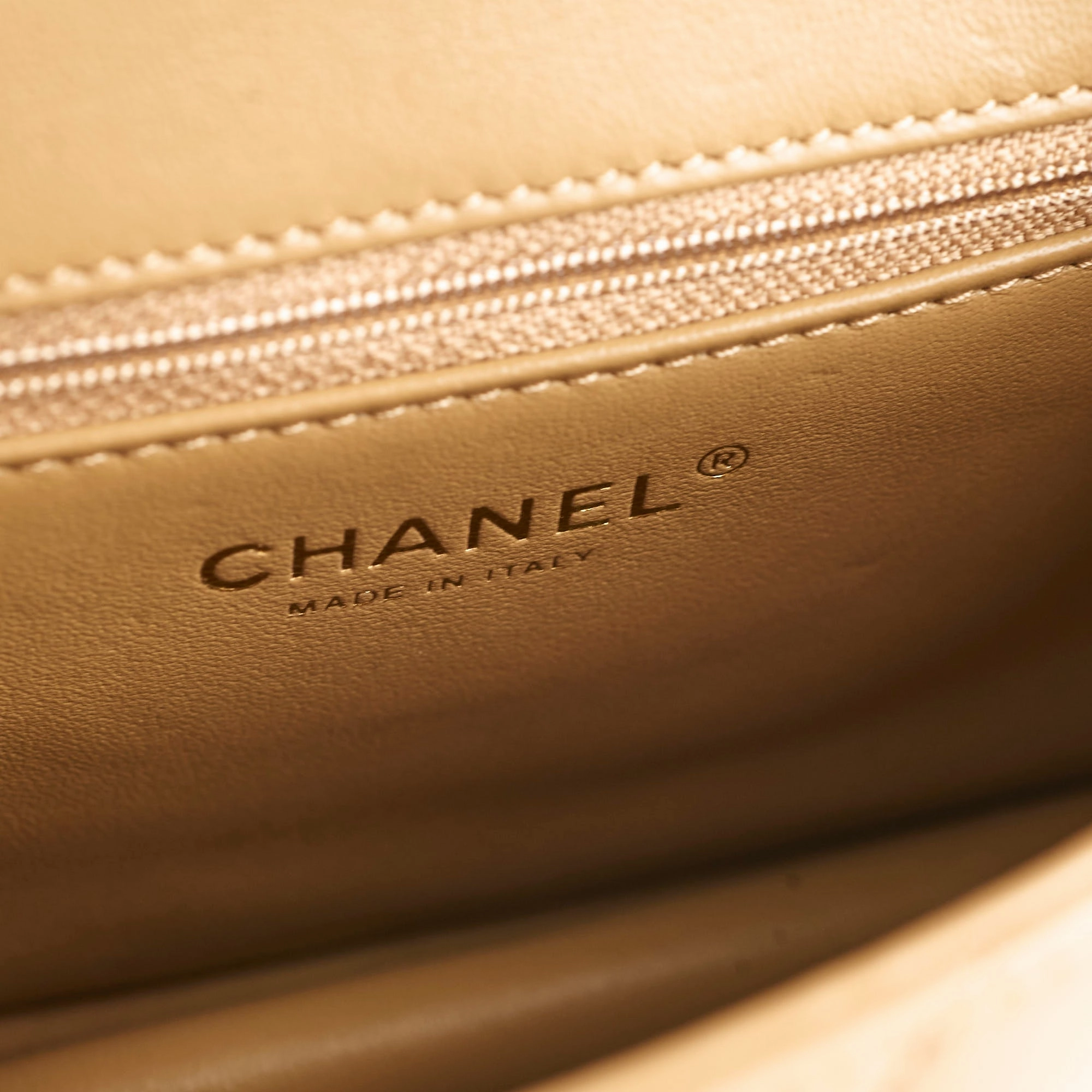 Chanel seasonal flap dark beige (microchip)