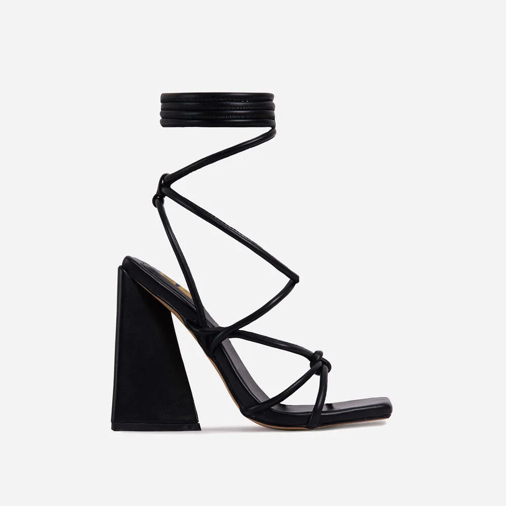 Danielle Heels- Black
