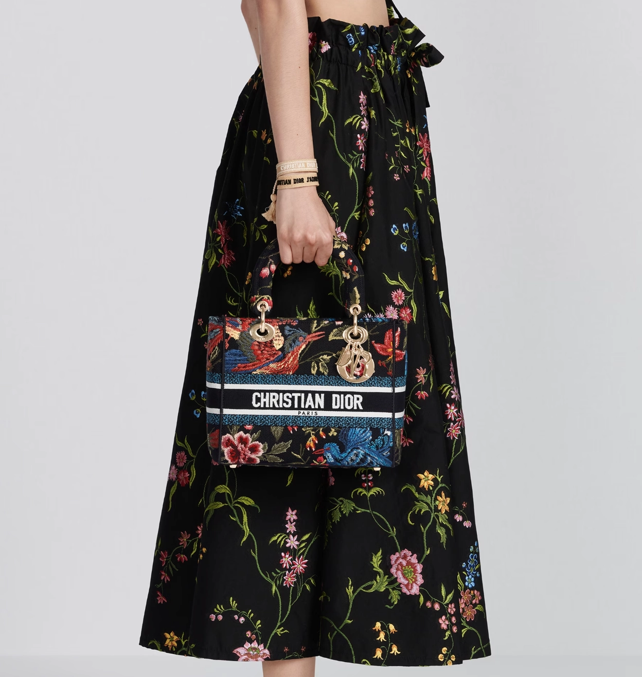 Dior Medium Lady D-Lite Bag - Dior Birds Embroidery - Current Season