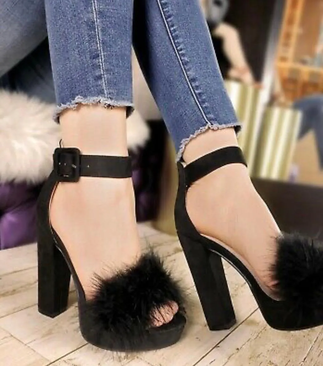 Evonne Heels- Black