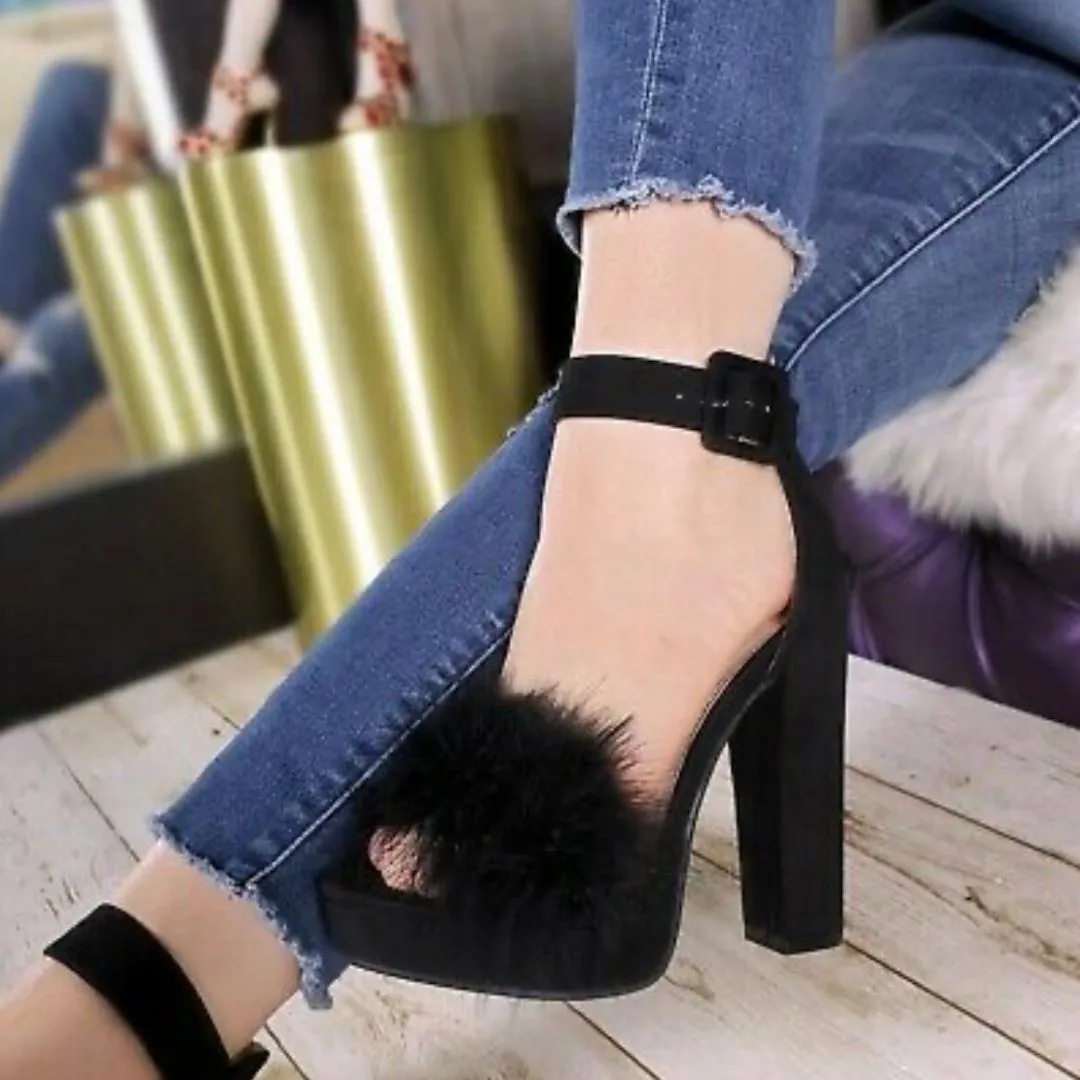 Evonne Heels- Black