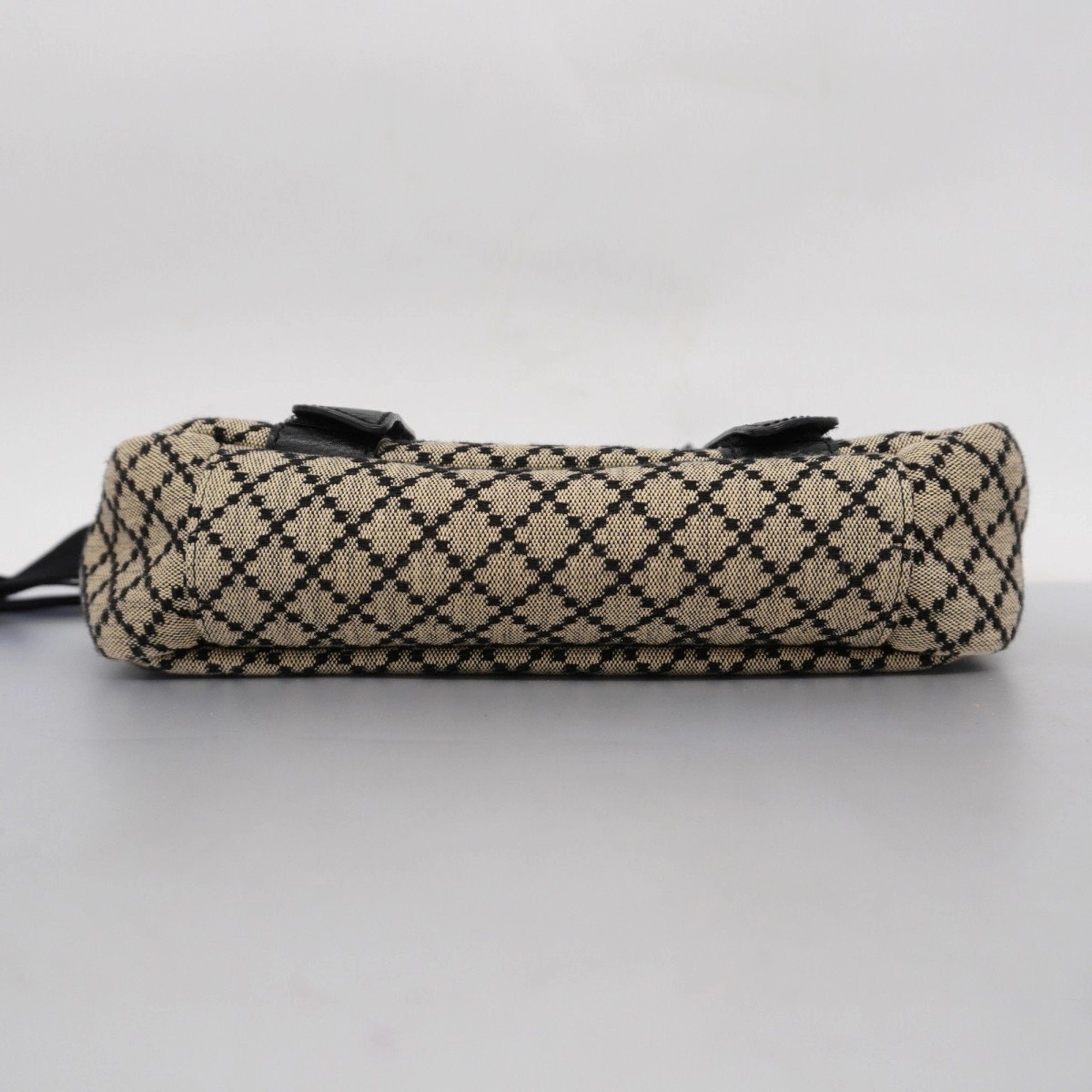 Gucci   Canvas Shoulder Bag (Pre-Owned)