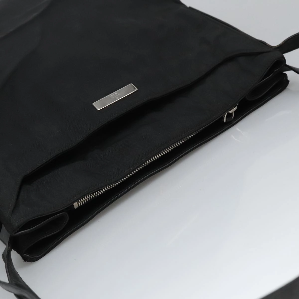 Gucci  Canvas Shoulder Bag (Pre-Owned)