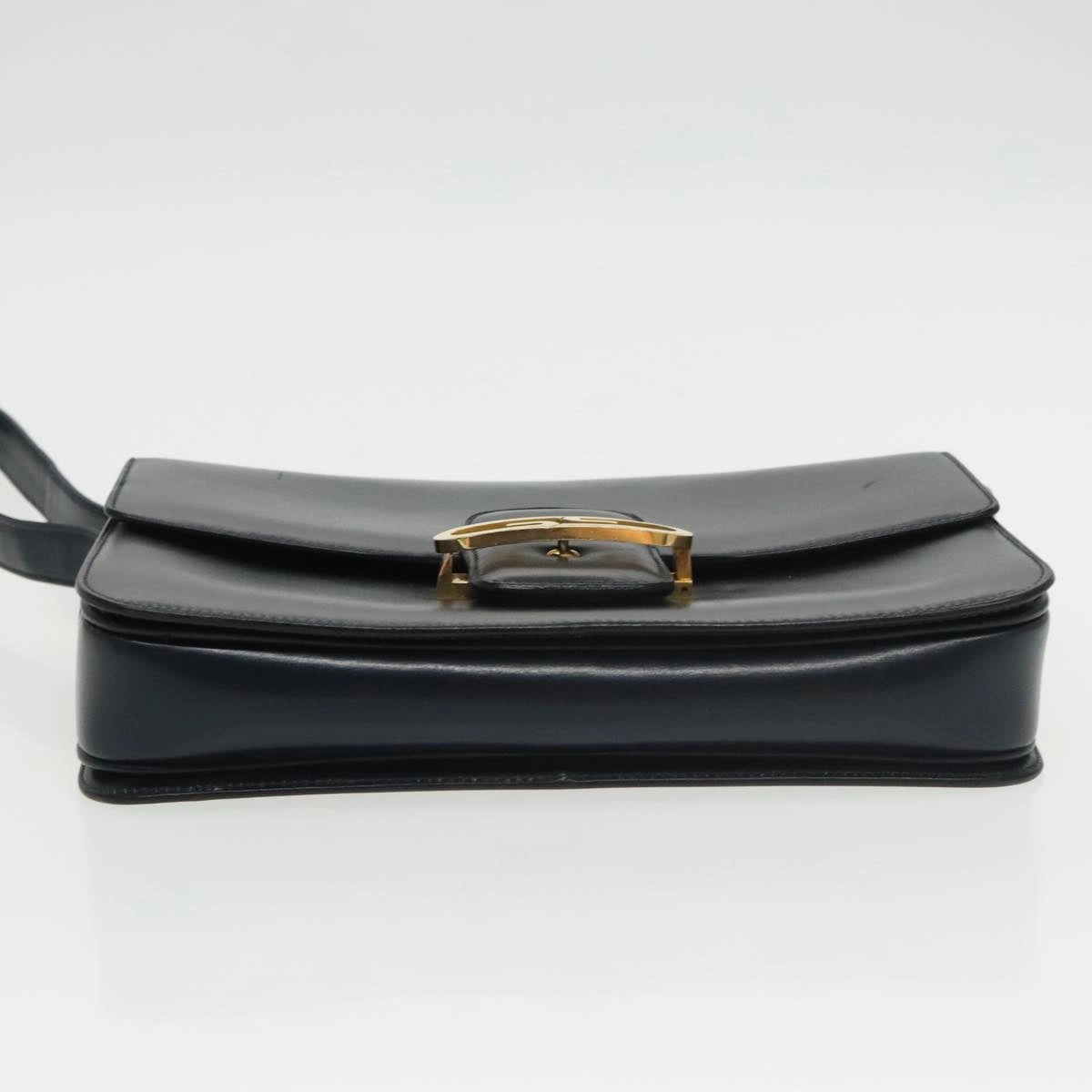 Gucci G Logo  Leather Shoulder Bag (Pre-Owned)