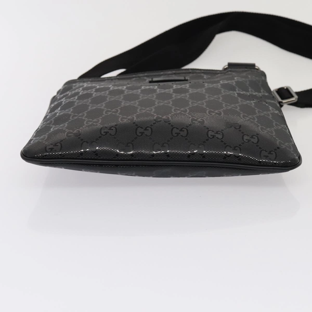 Gucci Gg Canvas  Canvas Shoulder Bag ()