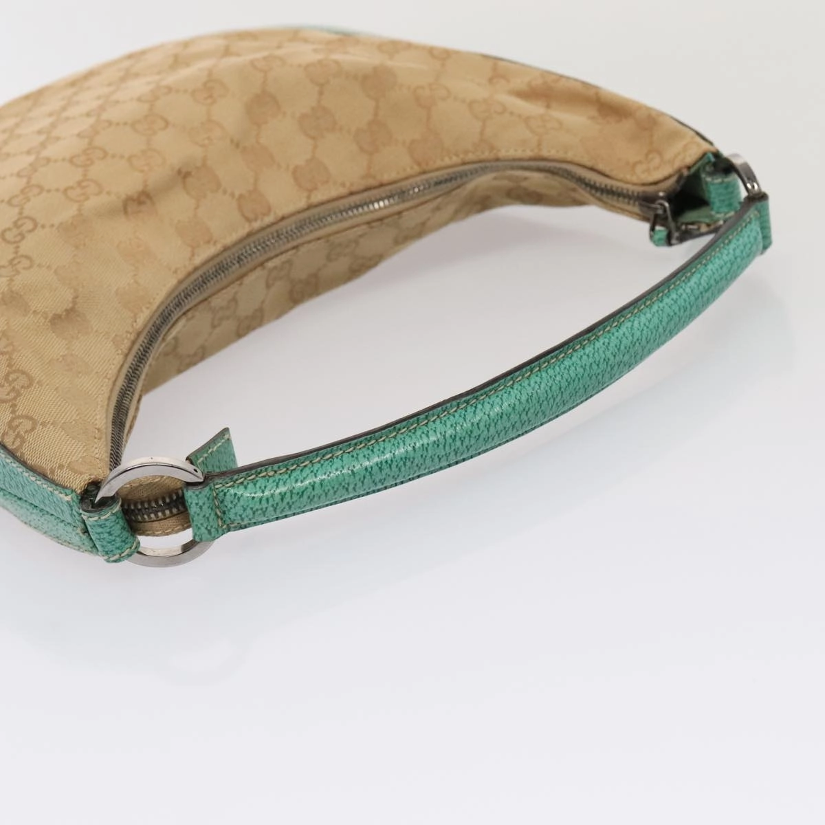 Gucci Gg Canvas  Canvas Shoulder Bag ()
