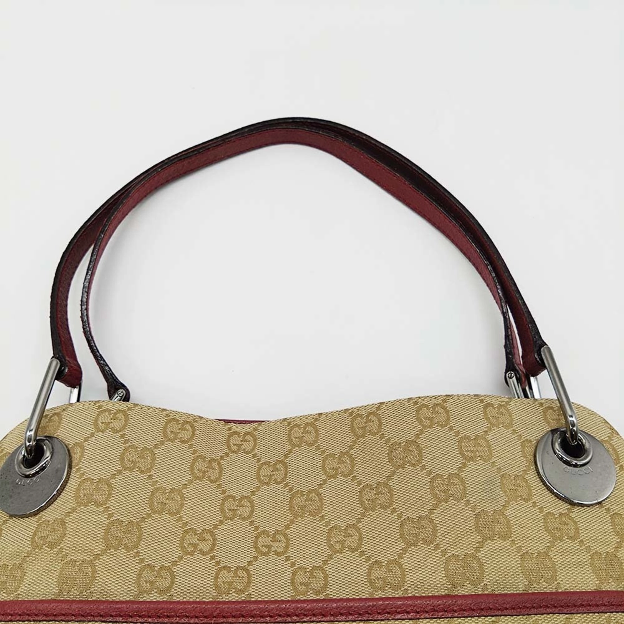 Gucci  Gg Canvas Shoulder Bag (Pre-Owned)