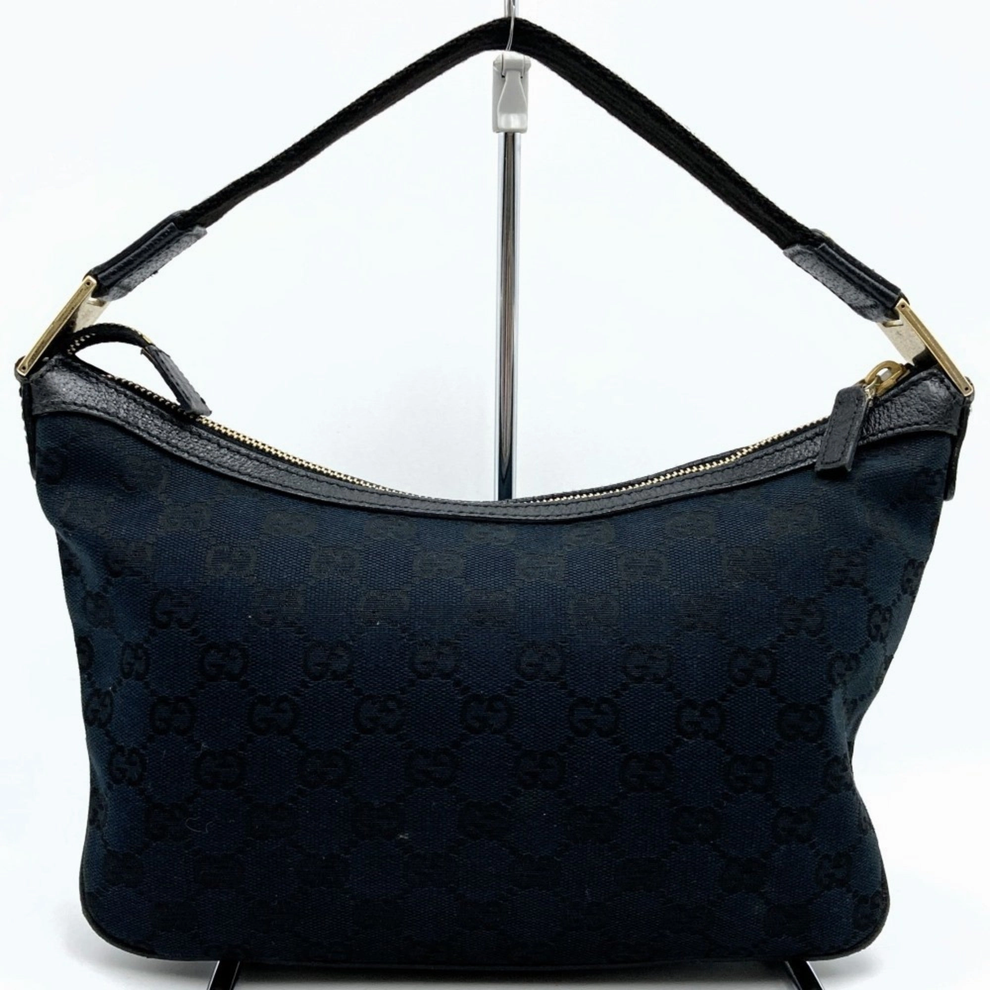 Gucci  Gg Canvas Shoulder Bag (Pre-Owned)