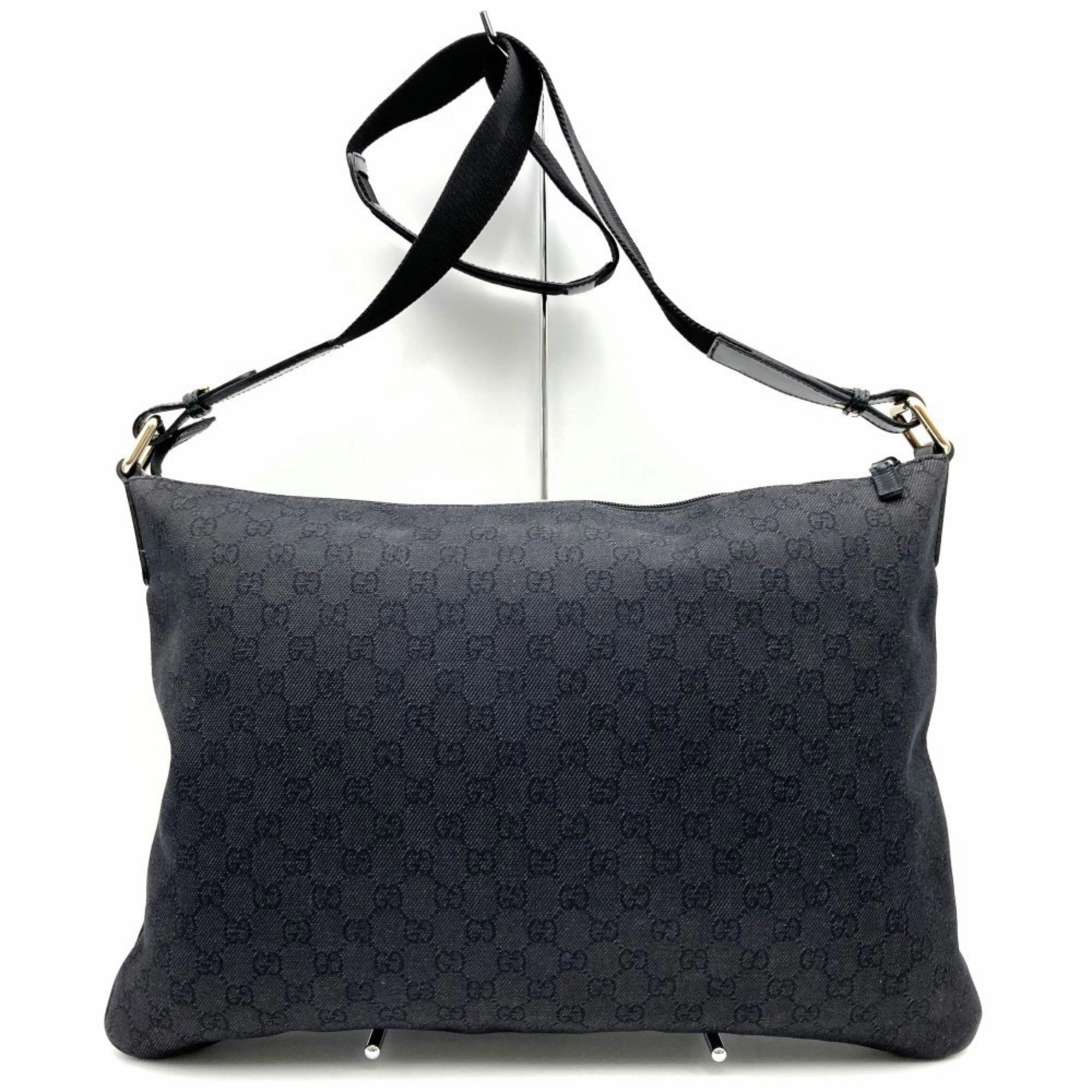 Gucci  Gg Canvas Shoulder Bag Sling Bag (Pre-Owned)