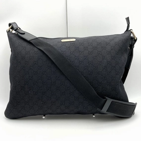 Gucci  Gg Canvas Shoulder Bag Sling Bag (Pre-Owned)