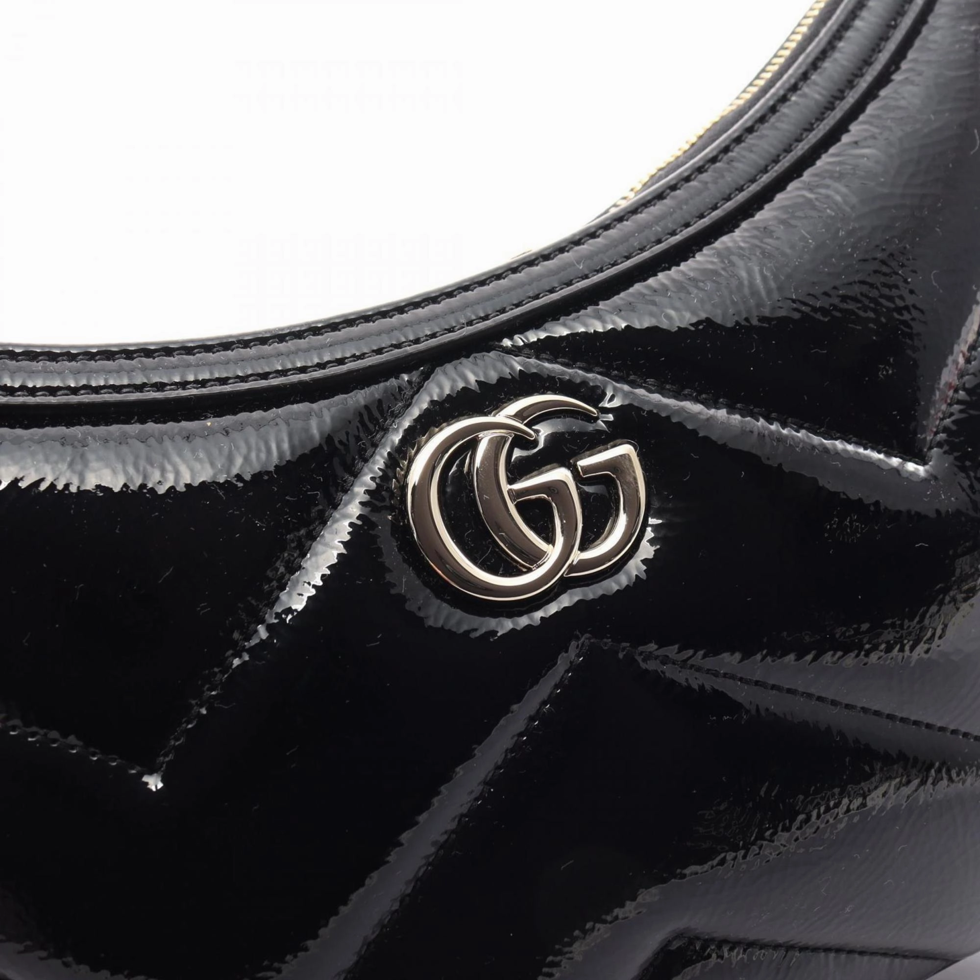 Gucci Gg Marmont  Patent Leather Shoulder Bag