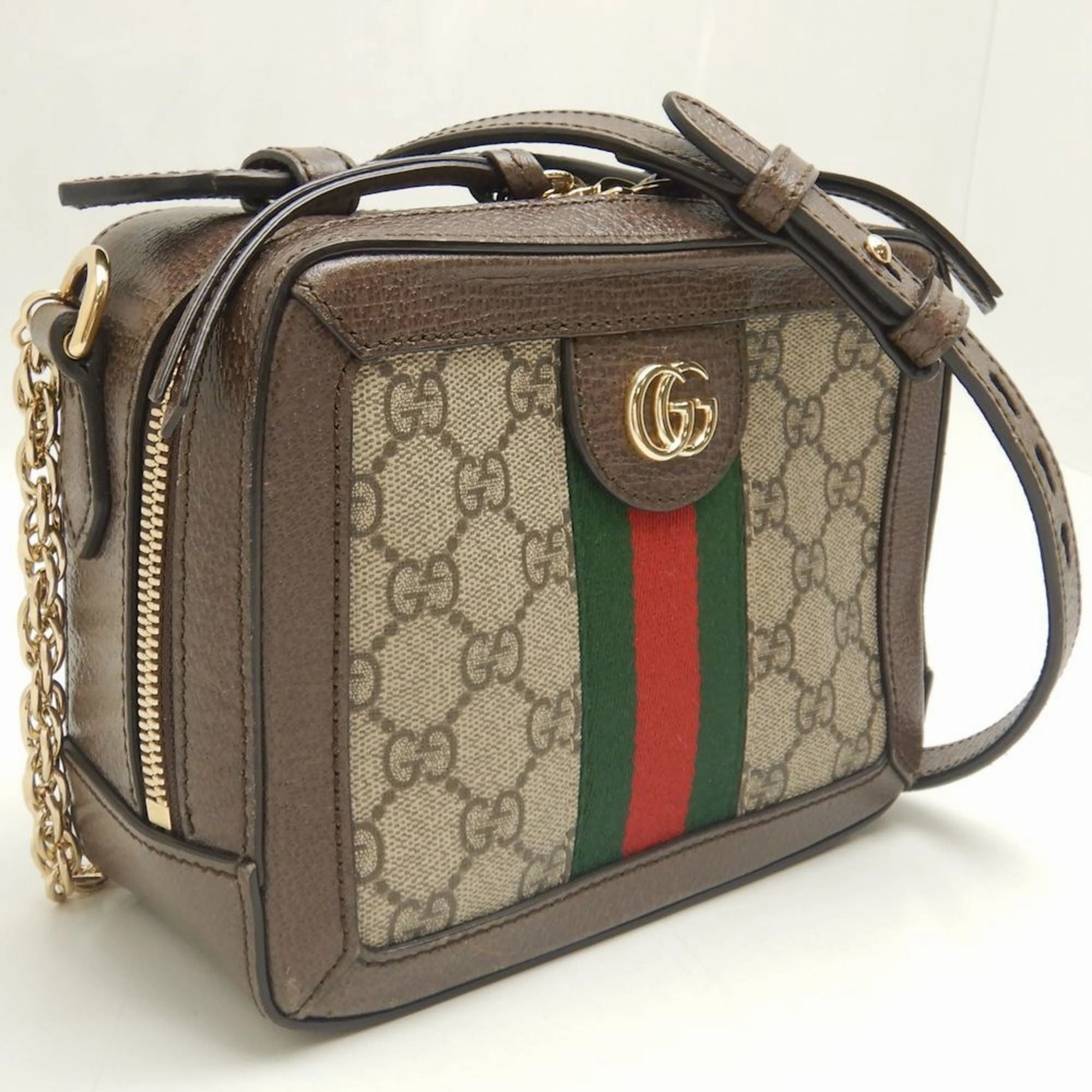 Gucci  Gg Supreme Shoulder Bag (Pre-Owned)