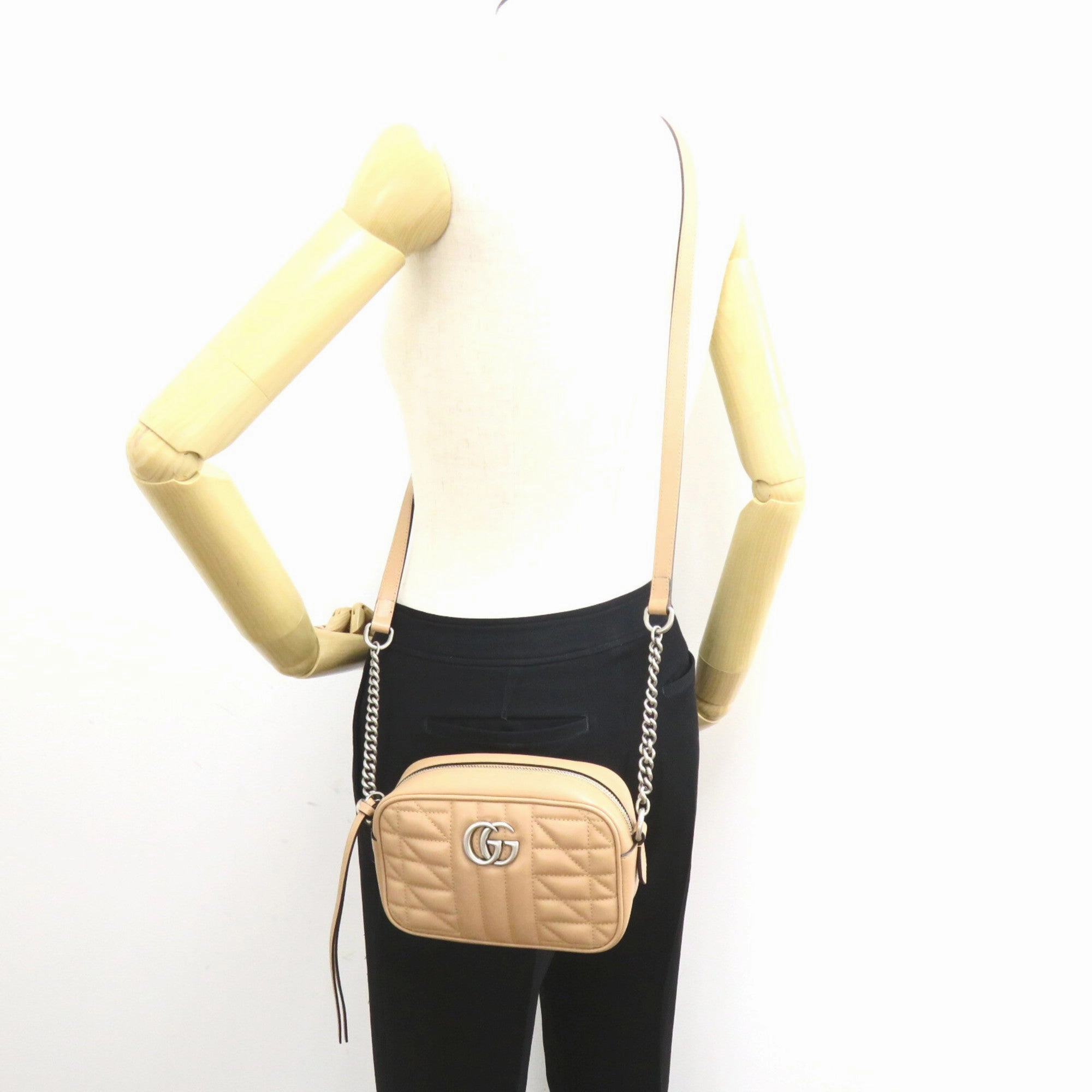 Gucci  Leather Shoulder Bag (Pre-Owned)