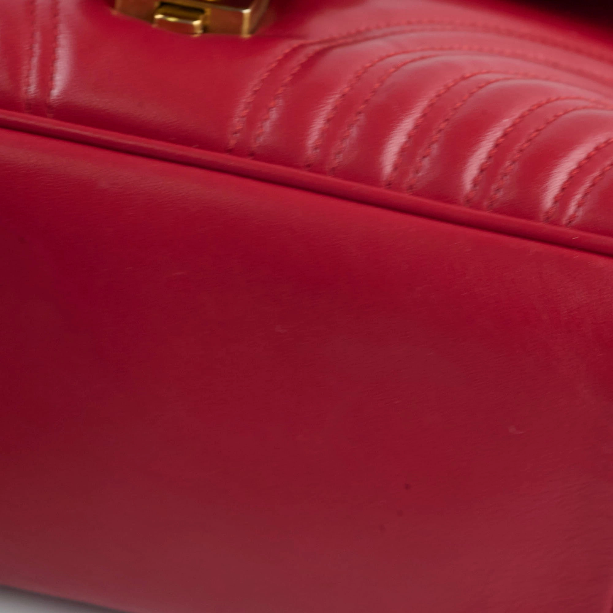 Gucci Medium GG Marmont Top Handle Red