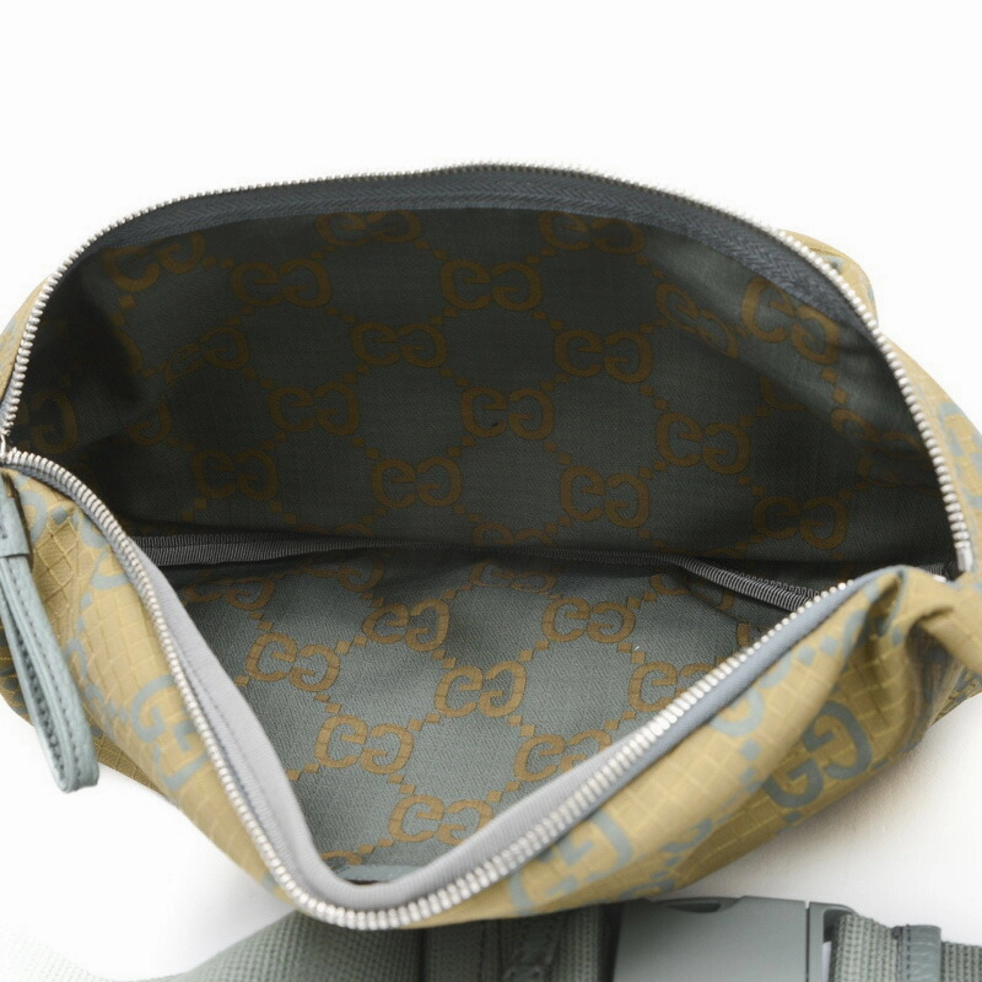 Gucci  Nylon Leather Shoulder Bag (Pre-Owned)