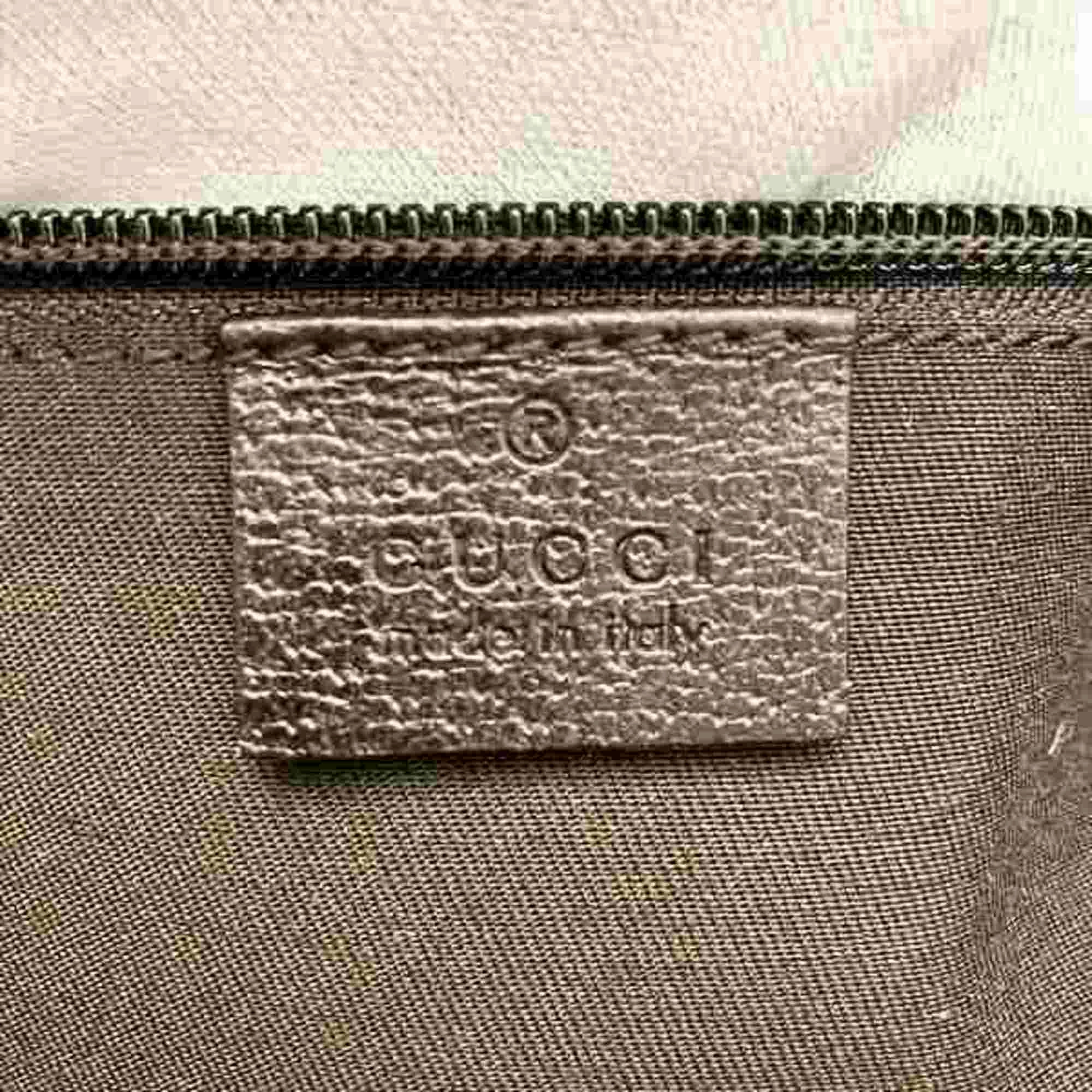 Gucci  Pvc Shoulder Bag (Pre-Owned)
