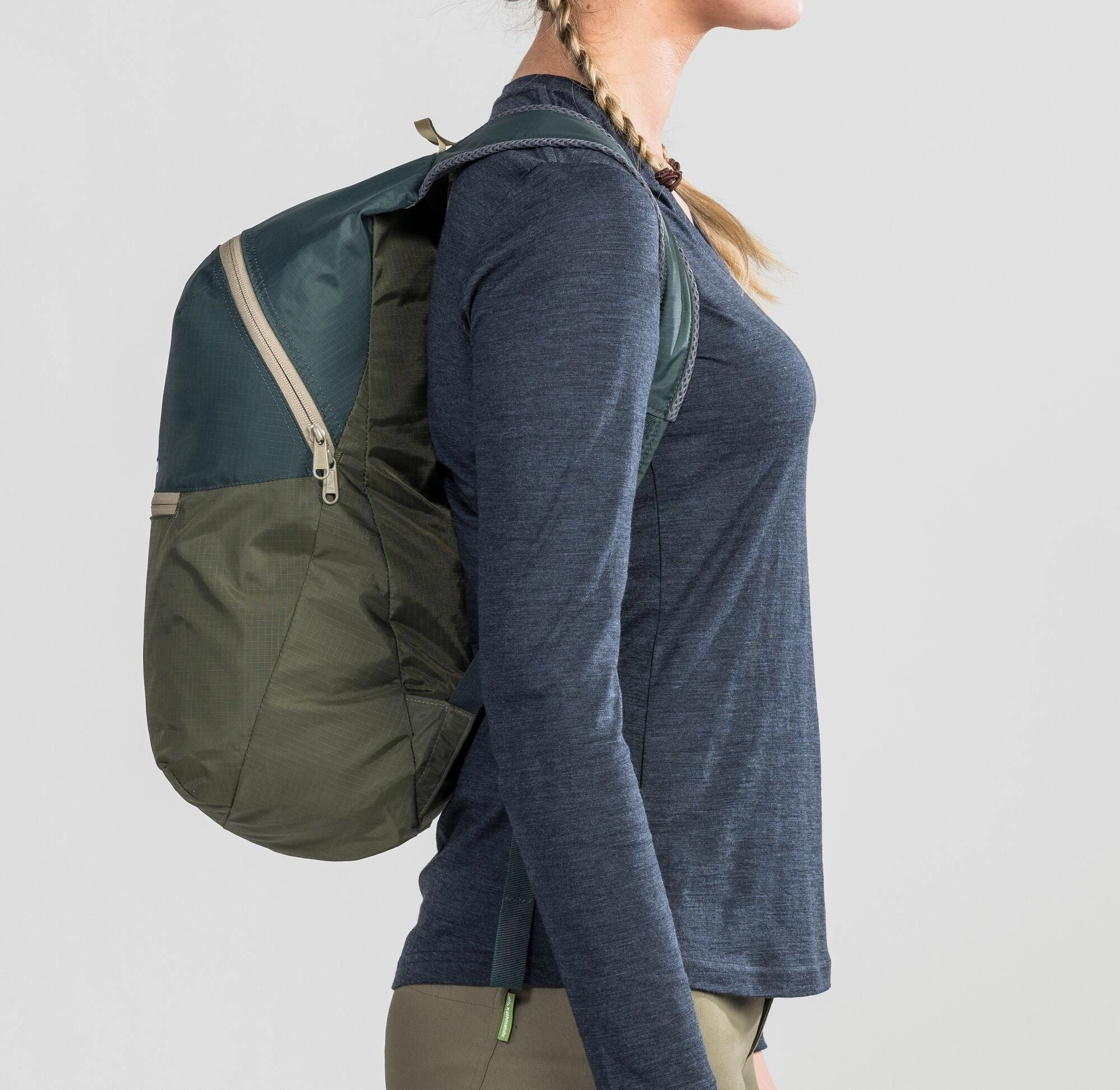 Kathmandu Pocket Pack v4