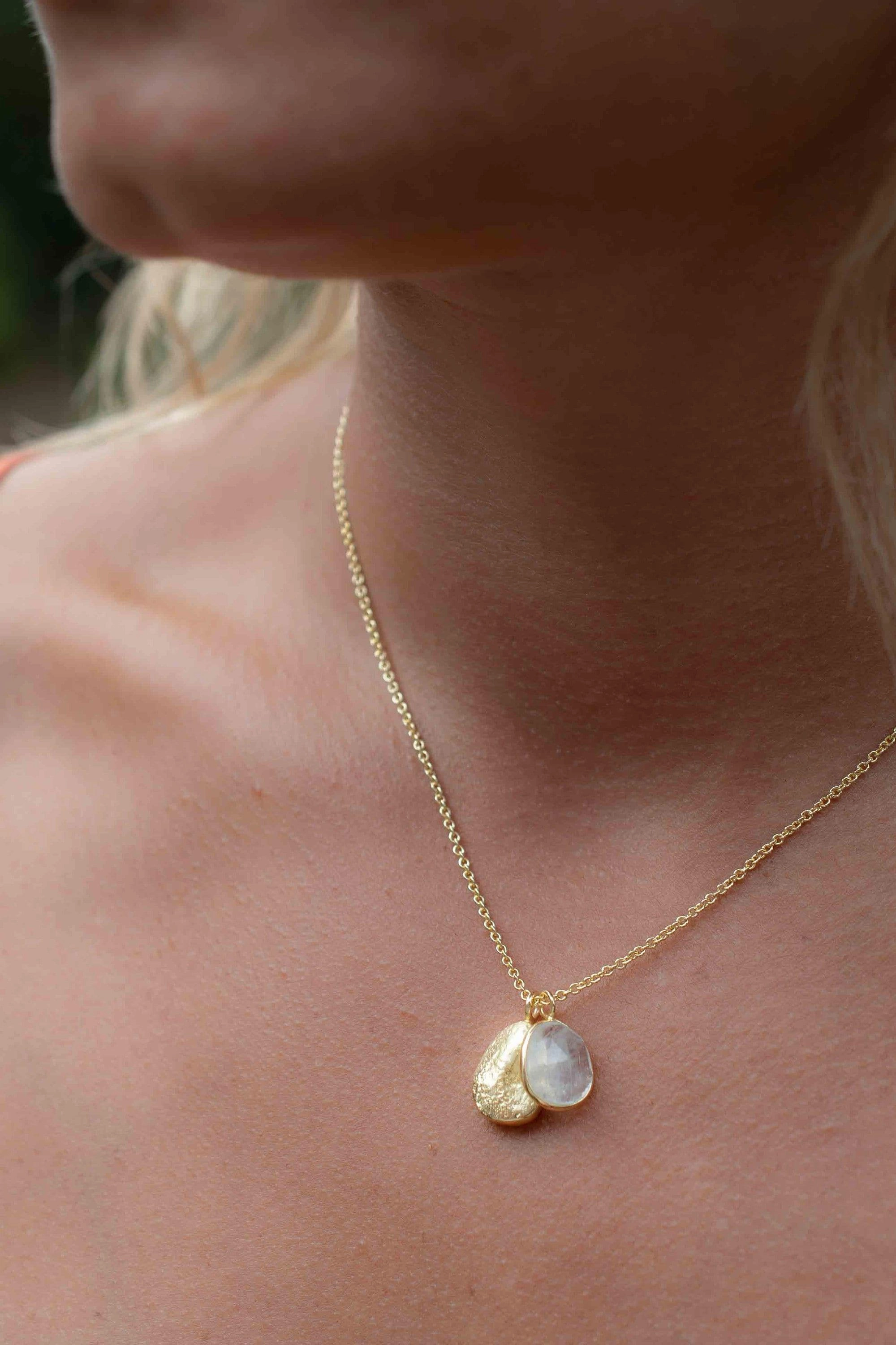 Labradorite, Copper Turquoise or Moonstone ~ Necklace ~ Gold plated 18k ~ MN114
