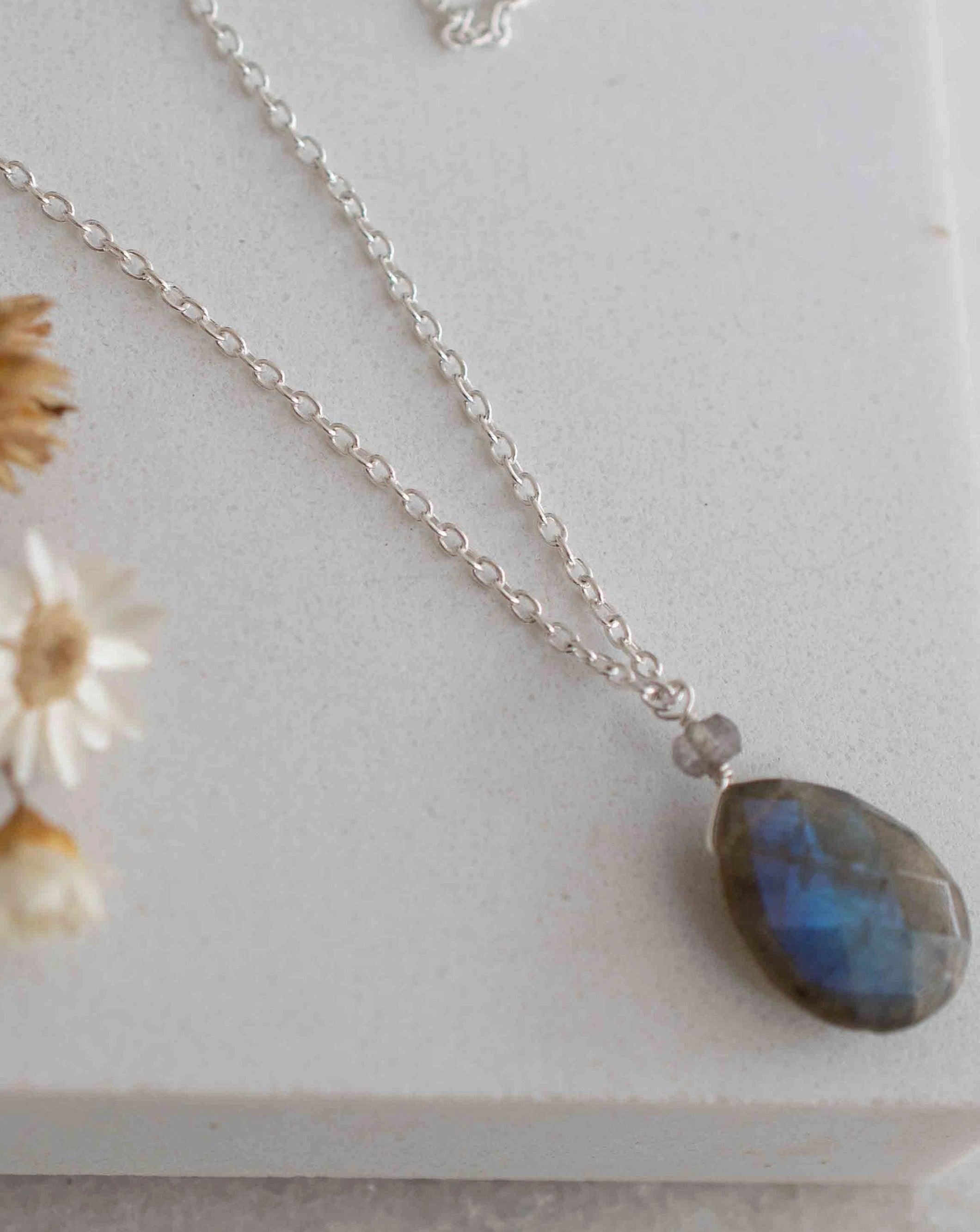 Labradorite Necklace ~ Sterling Silver 925 ~ MN092
