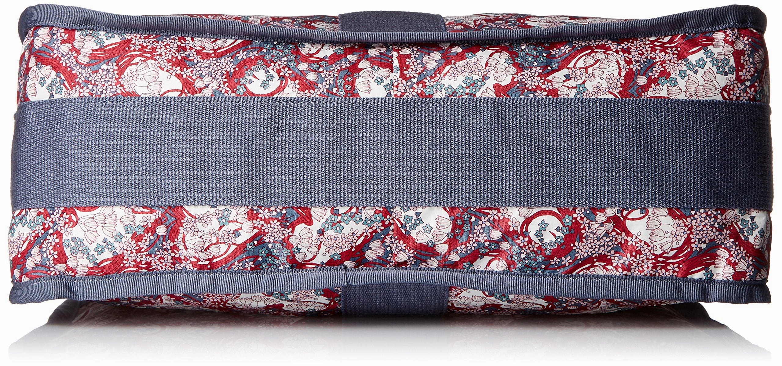 LeSportsac Essential Everyday Bag