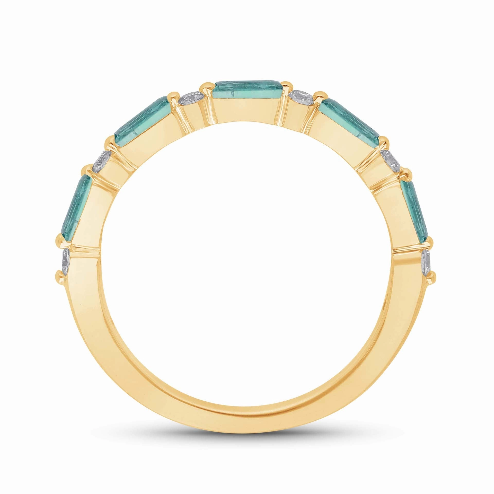 Lia Ring - YG