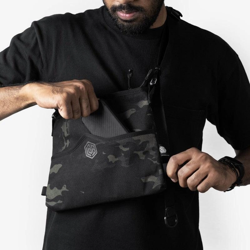 Life Behind Bars Sacoche - X50 Multicam Black Sling Bag