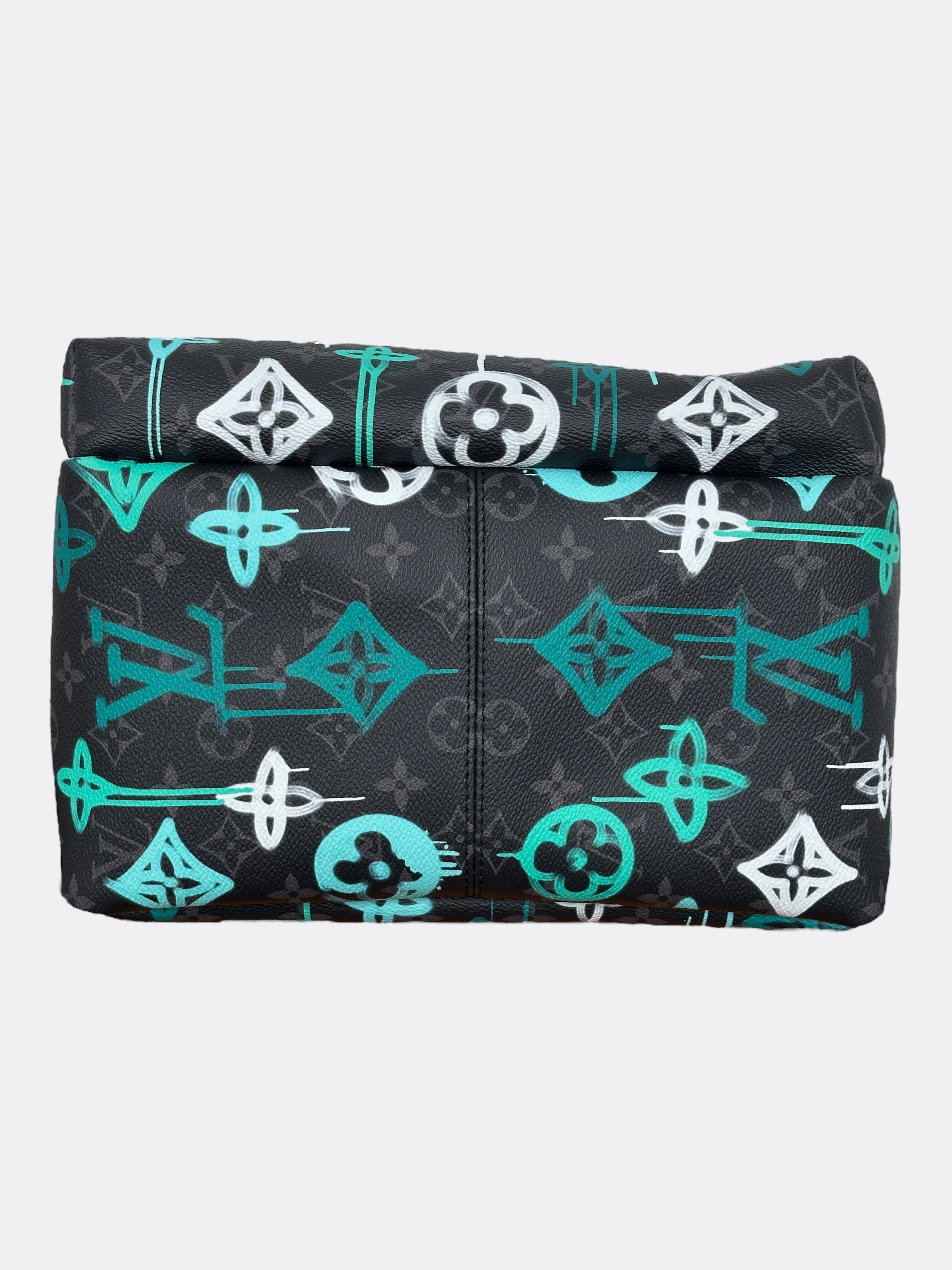 Louis Vuitton Graffiti Monogram Eclipse Discovery Backpack