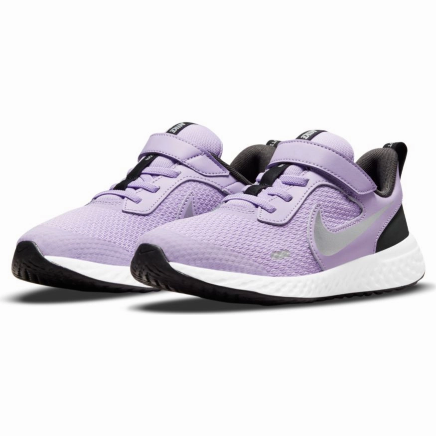 Nike Lilac/Metallic Silver Revolution 5 Children??s Sneaker