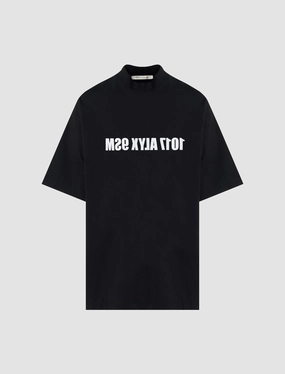 OVERSIZED T-SHIRT