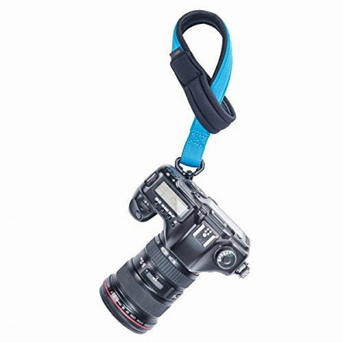 Pacsafe Carrysafe 50 GII Anti theft DSLR camera wrist strap