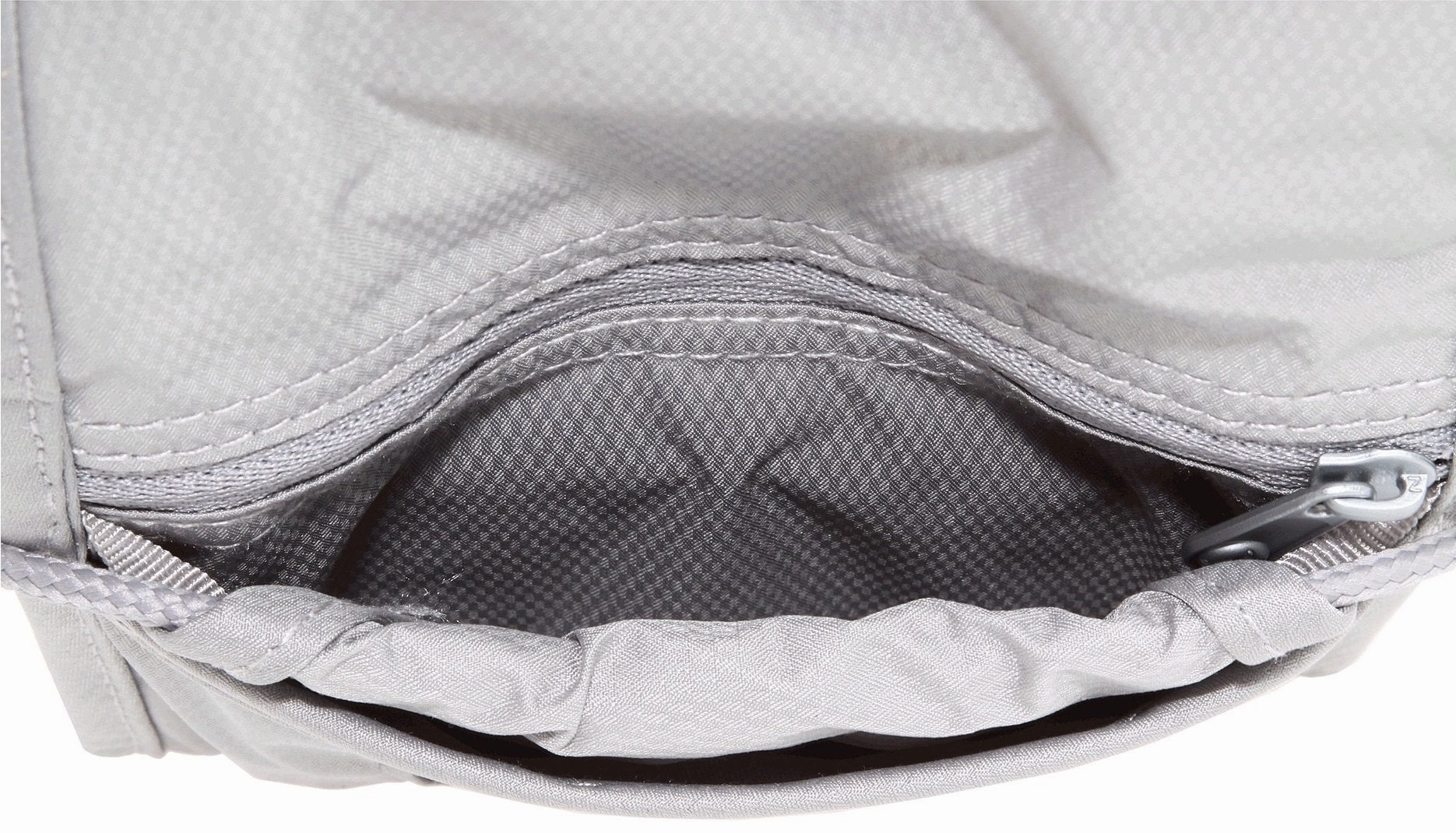 Pacsafe Coversafe 75 Neck Pouch with Slashproof Chain