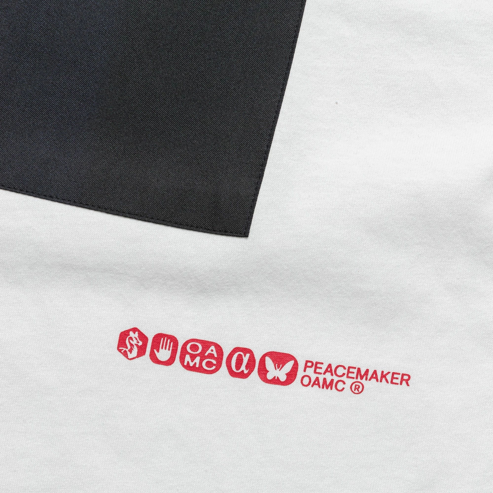 Peacemaker Flower SS T-Shirt - Snow WhIte