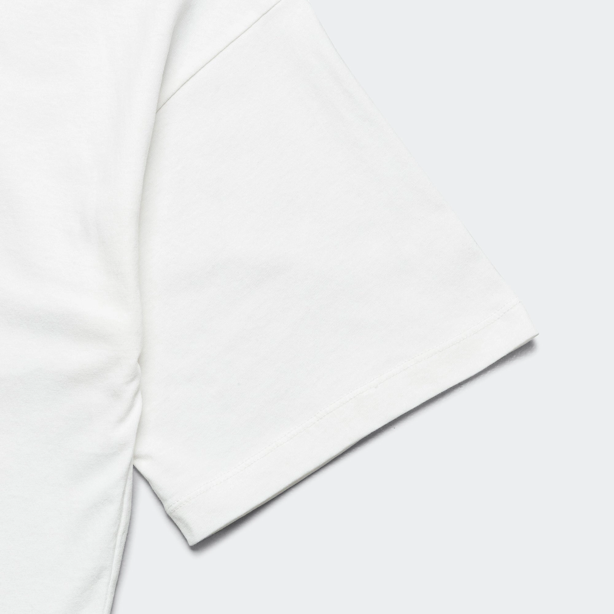 Peacemaker Flower SS T-Shirt - Snow WhIte