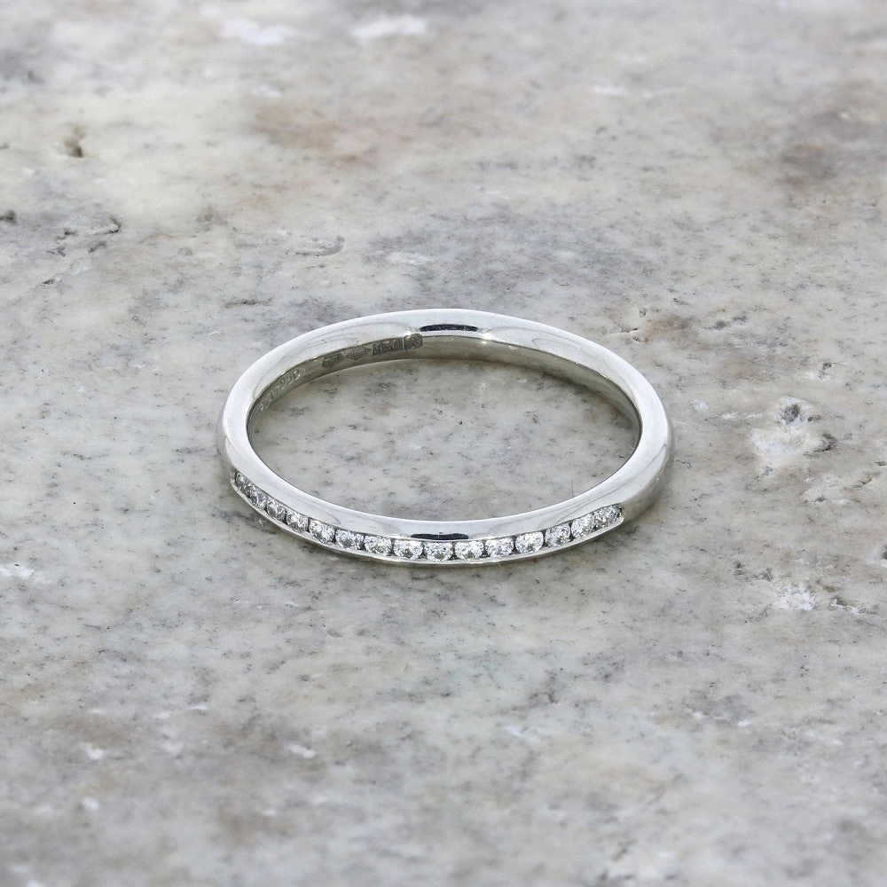 Platinum 0.14ct Brilliant Cut Diamond Channel Set Wedding Ring