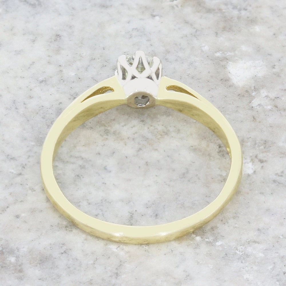 Pre Owned 18ct Yellow Gold Diamond Solitaire Ring