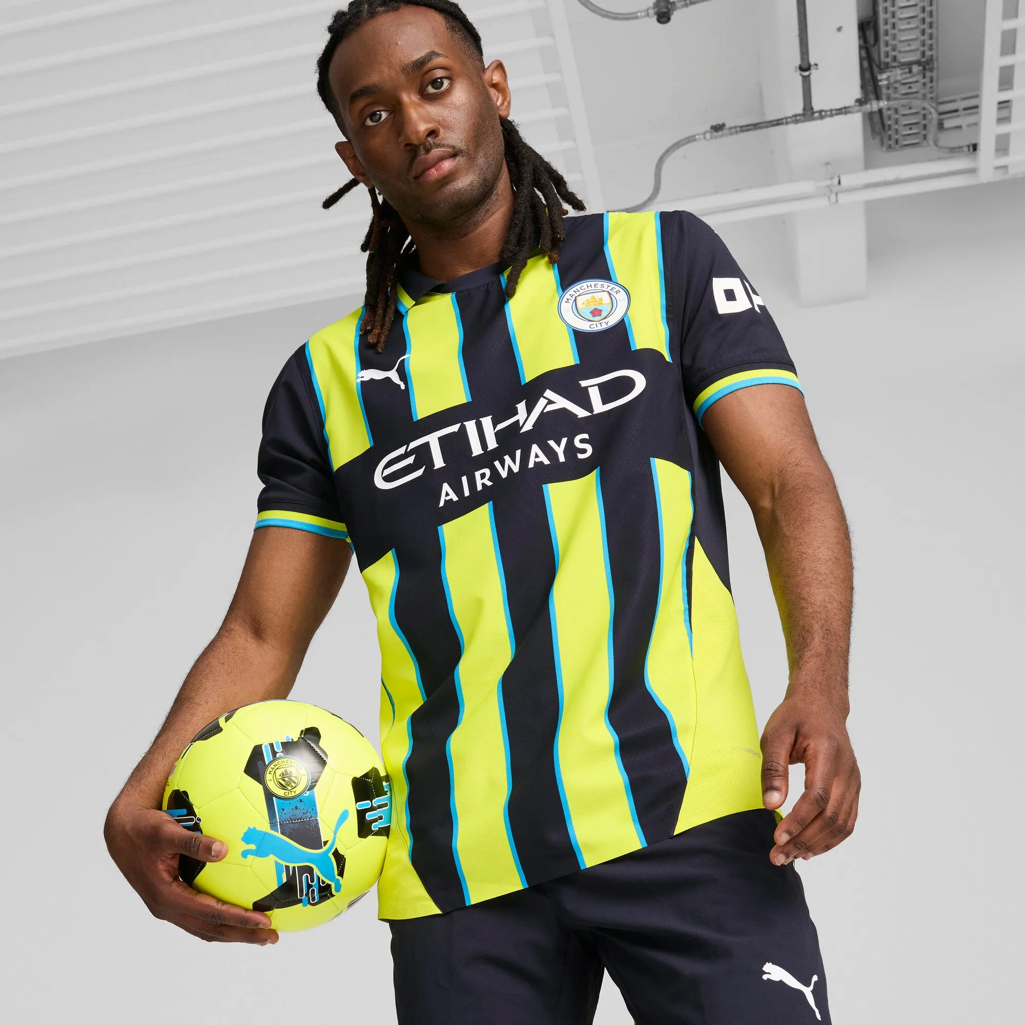 PUMA Men's Manchester City 24/25 Away Authentic Soccer Jersey