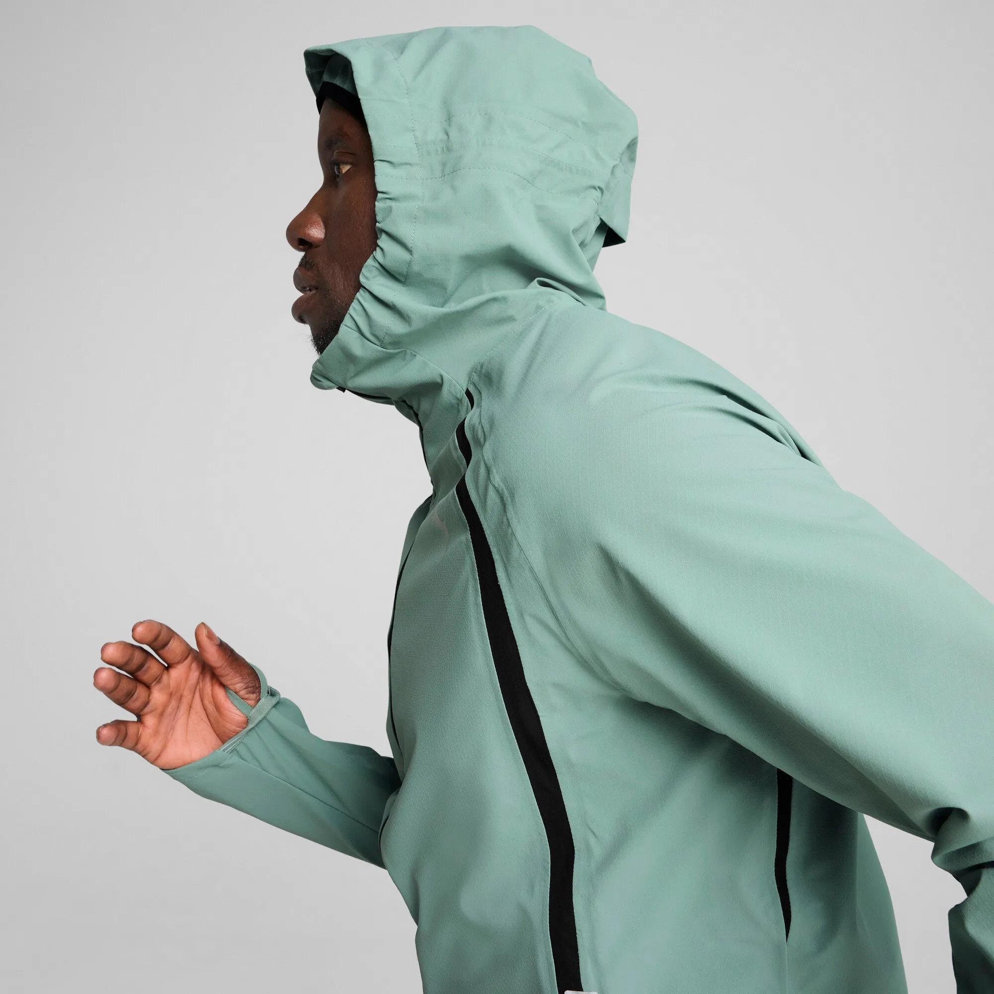 PUMA Men's RUN Rain Jacket
