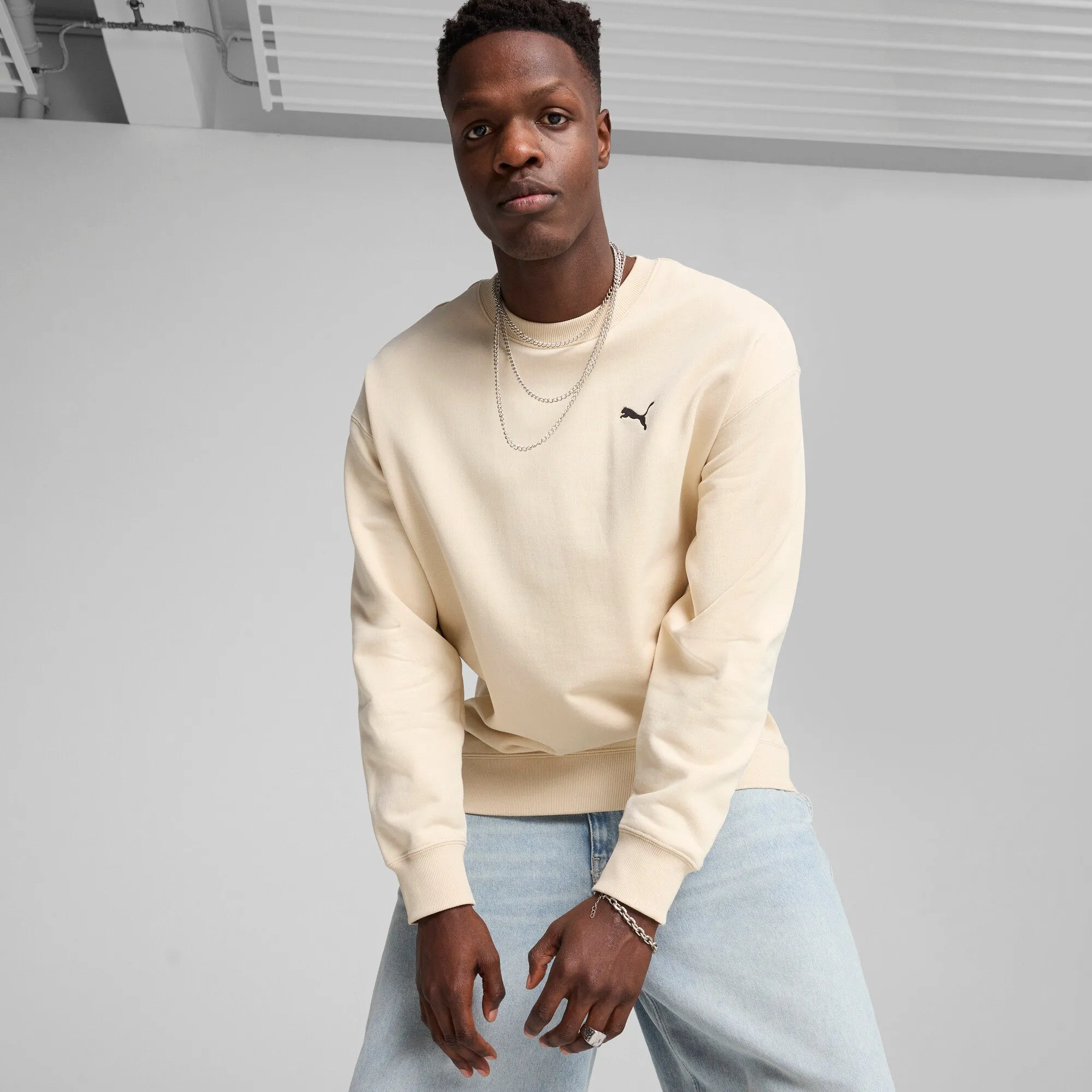 PUMA Men's WARDROBE ESSENTIALS Relaxed Crew
